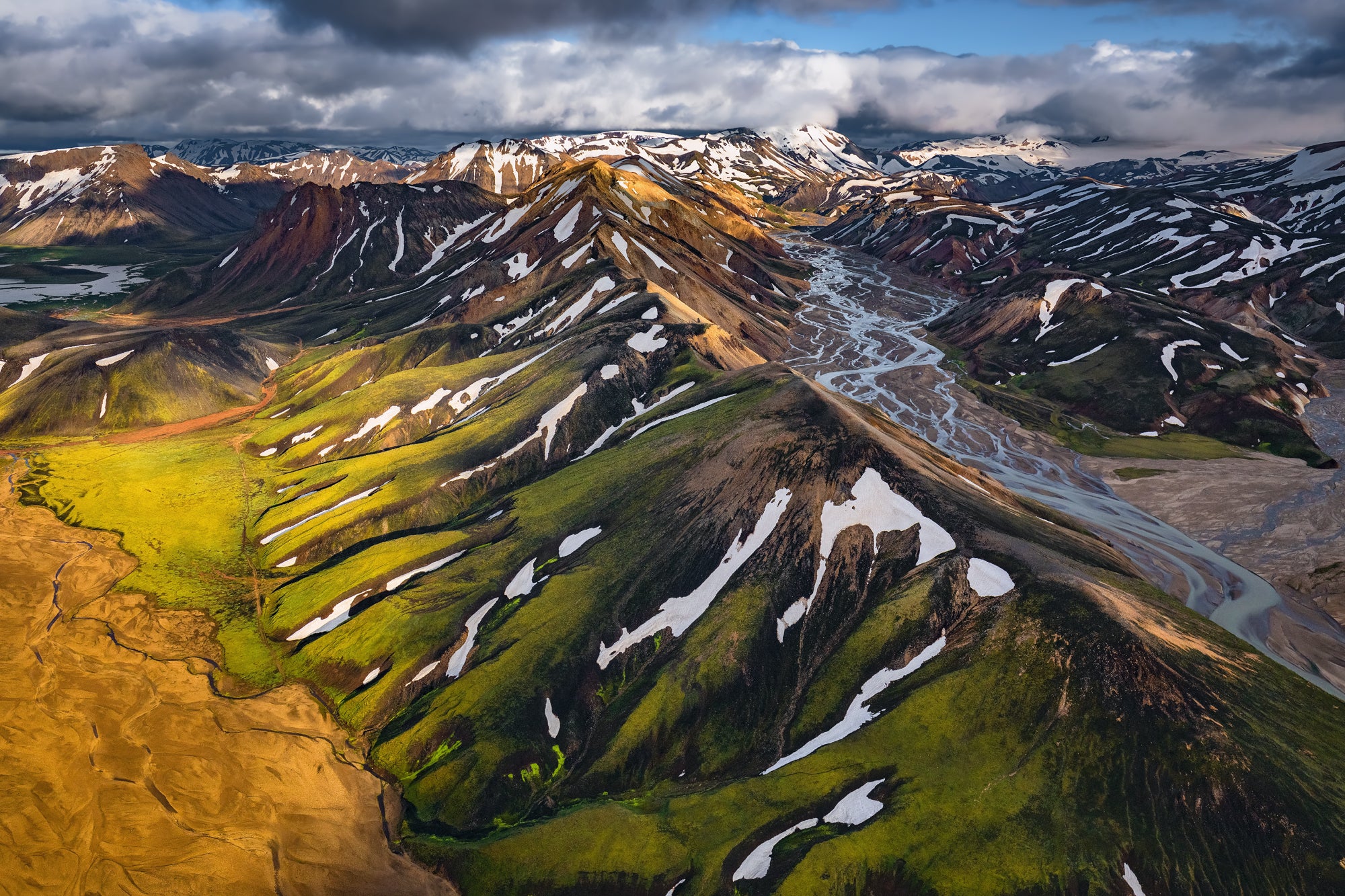 Iceland from Above featured opacity image