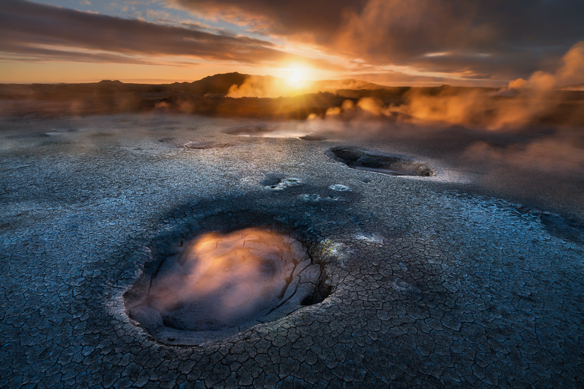 Boiling Earth s image